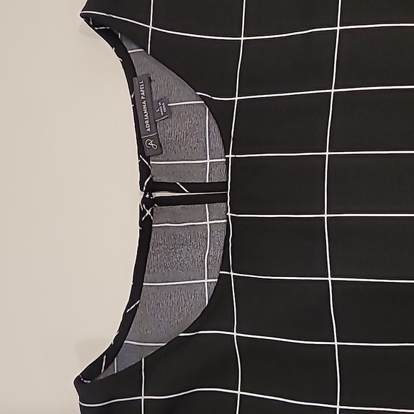 Adrianna Papell Box Check Ruffle Cuff Top Black White Large - Picture 7 of 12